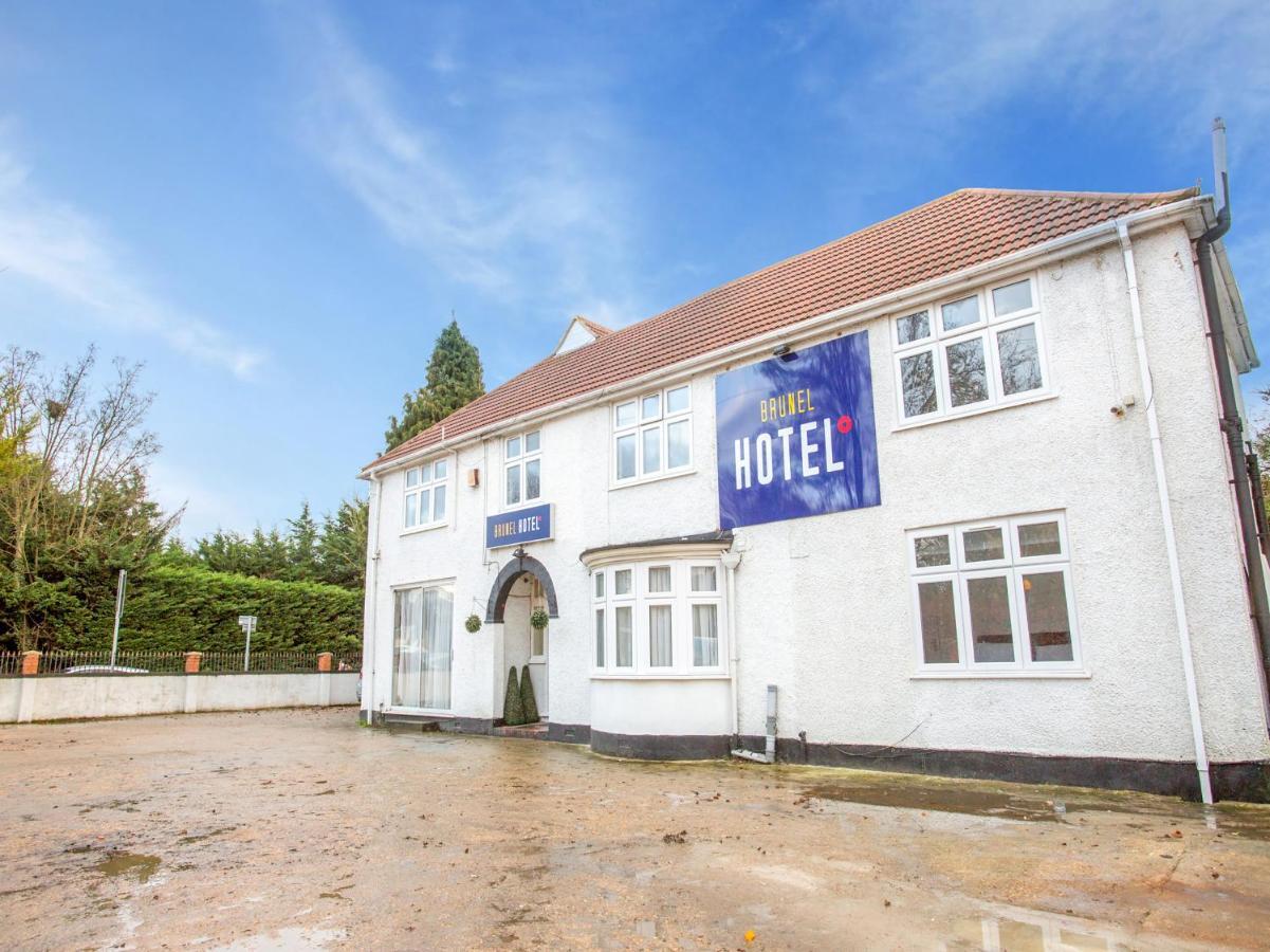 Oyo Brunel Hotel Uxbridge Exteriör bild